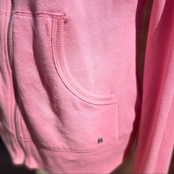 Pink VS Sweater - Picture 8 of 10